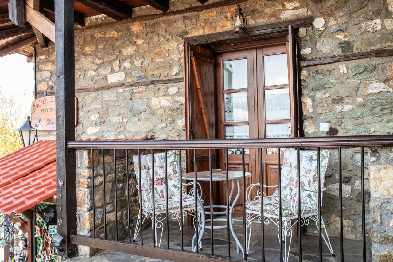 Guesthouse Ourania Palaios Panteleimonas Exterior photo